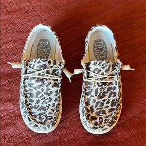 Hey Dude Women’s Wendy Cheetah Gray Shoes